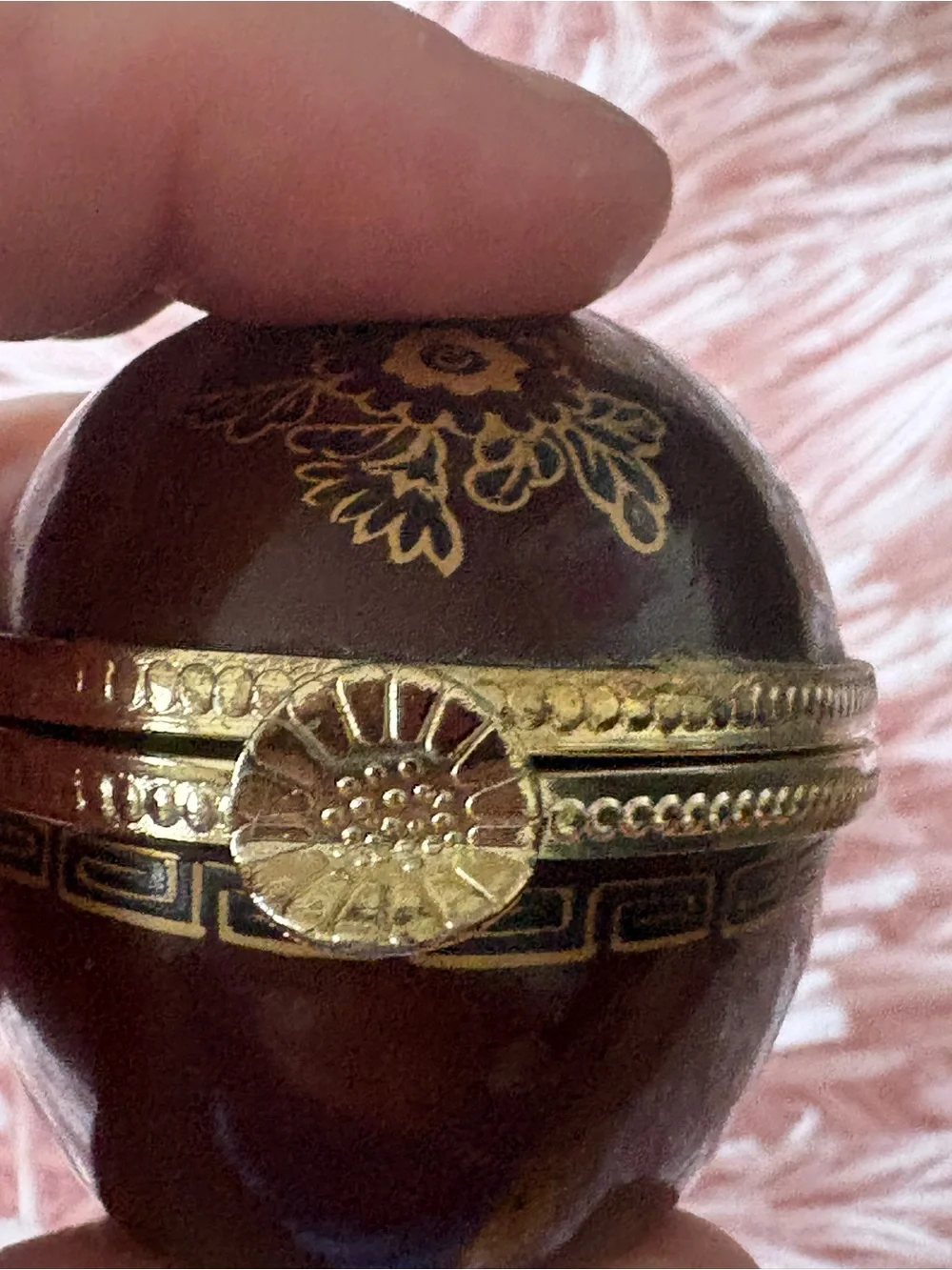 Vintage 1985 Royal Orleans Japan Gold Floral Egg Hinged Trinket Box
